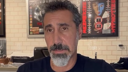 SYSTEM OF A DOWN's SERJ TANKIAN On Opening For SLAYER In The Late 1990s: 'We Were F***ing Scared'